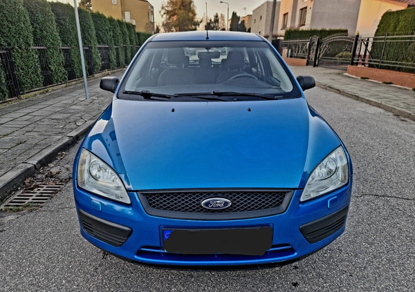 Ford Focus cena 11900 przebieg: 204000, rok produkcji 2006 z Radom małe 667